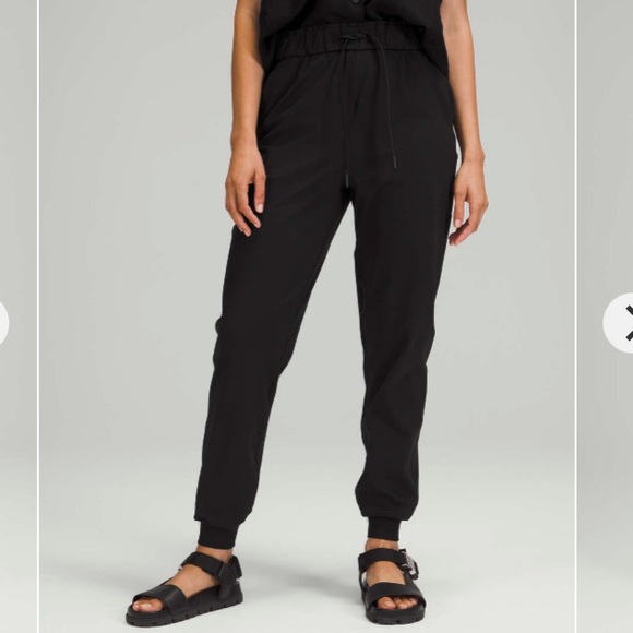 Lululemon Stretch High Rise Joggers Pants Luxtreme Black 2 - Picture 1 of 11